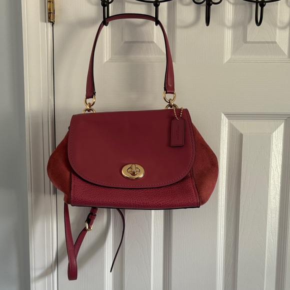 Coach Handbags - Coach Pink Rouge Faye Crossbody Bag with Top Handle Mixed Material Suede Leather